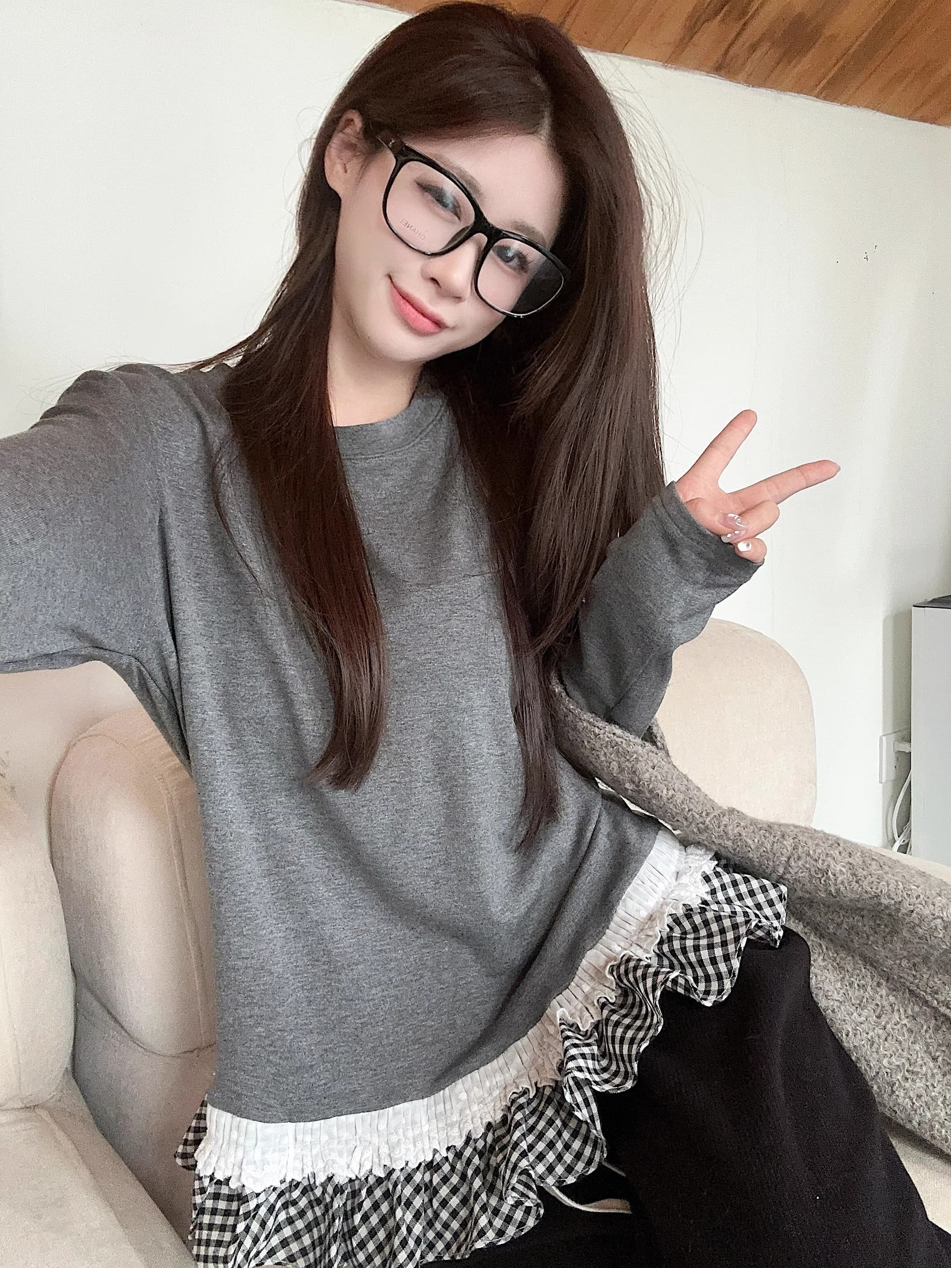빅 사이즈 여성 의류 가을과 겨울 레이스 프릴 디자인 센스 긴팔 티셔츠 외국 가스 패션 라운드 넥 기본 셔츠 맨위 상세 이미지 8