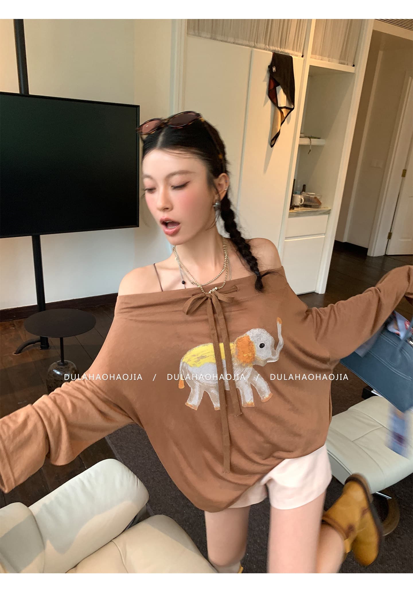 라이 경기 서울 프린트 스트랩 오프숄더 긴팔 티셔츠 여성 조기 가을 루즈핏 chic 오프숄더 커피 색상 작은 대중 맨위 상세 이미지 11