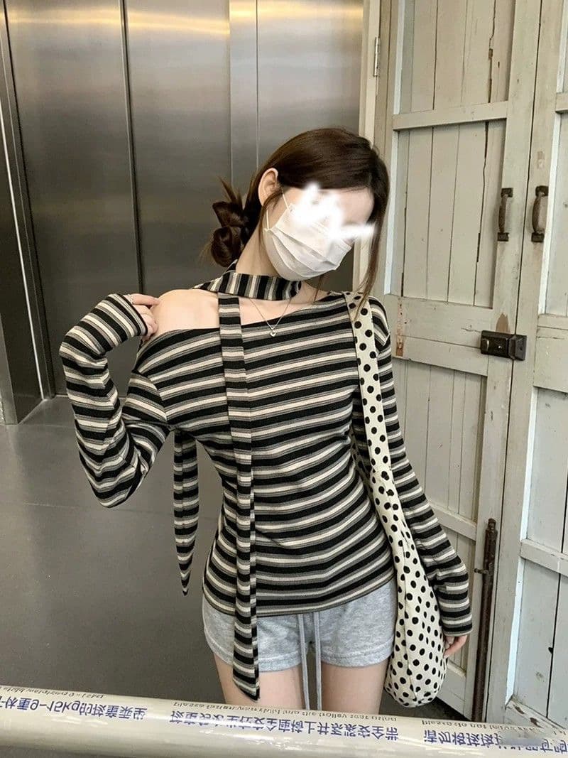 레트로 chic 스트라이프 비스듬한 어깨 리본 티셔츠 여성 가을 새로운 항구 바람 품격 몸매 가꾸기 허리 수축 니트 맨위 서비스 상세 이미지 15