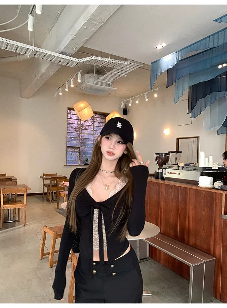 핫걸 바람 V넥 긴팔 레이스 조각 티셔츠 여성 이른 가을 허리 수축 슬림해 보이는 디자인 센스 인사이드 잡아라. 의류 상세 이미지 8