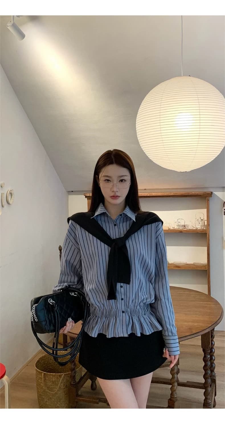 아름다운 흔들다 칼라 레이스 조각 작은 셔츠 부드러운 찹쌀 프로 피부 페이크 레이어드 맨위 여성 조기 가을 허리 수축 주름 긴팔 상세 이미지 1