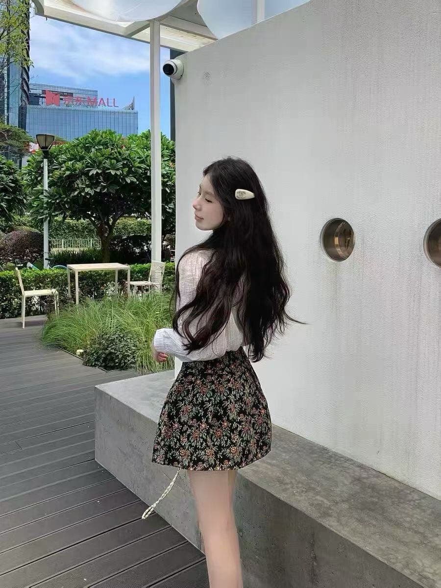 프랑스식 궁정 품격 거품 소매 셔츠 꽃무늬 반신 스커트 투피스 세트 이미지 2
