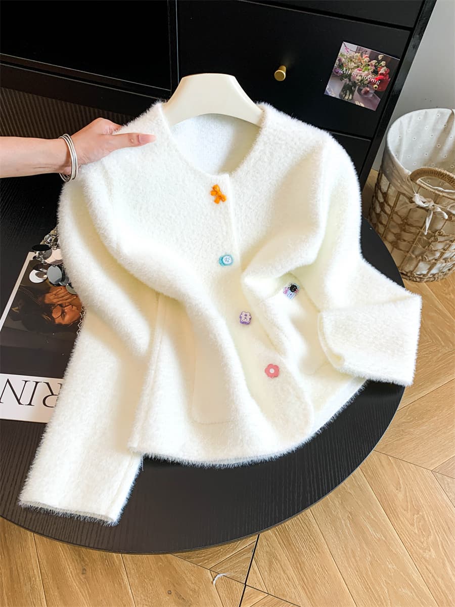 고급 센스 밍크 플리스 니트 오픈 가디건 2026 가을 겨울 새로운 작은 키 맨위 색상 버클 라운드 넥 짧은 외투 상세 이미지 9