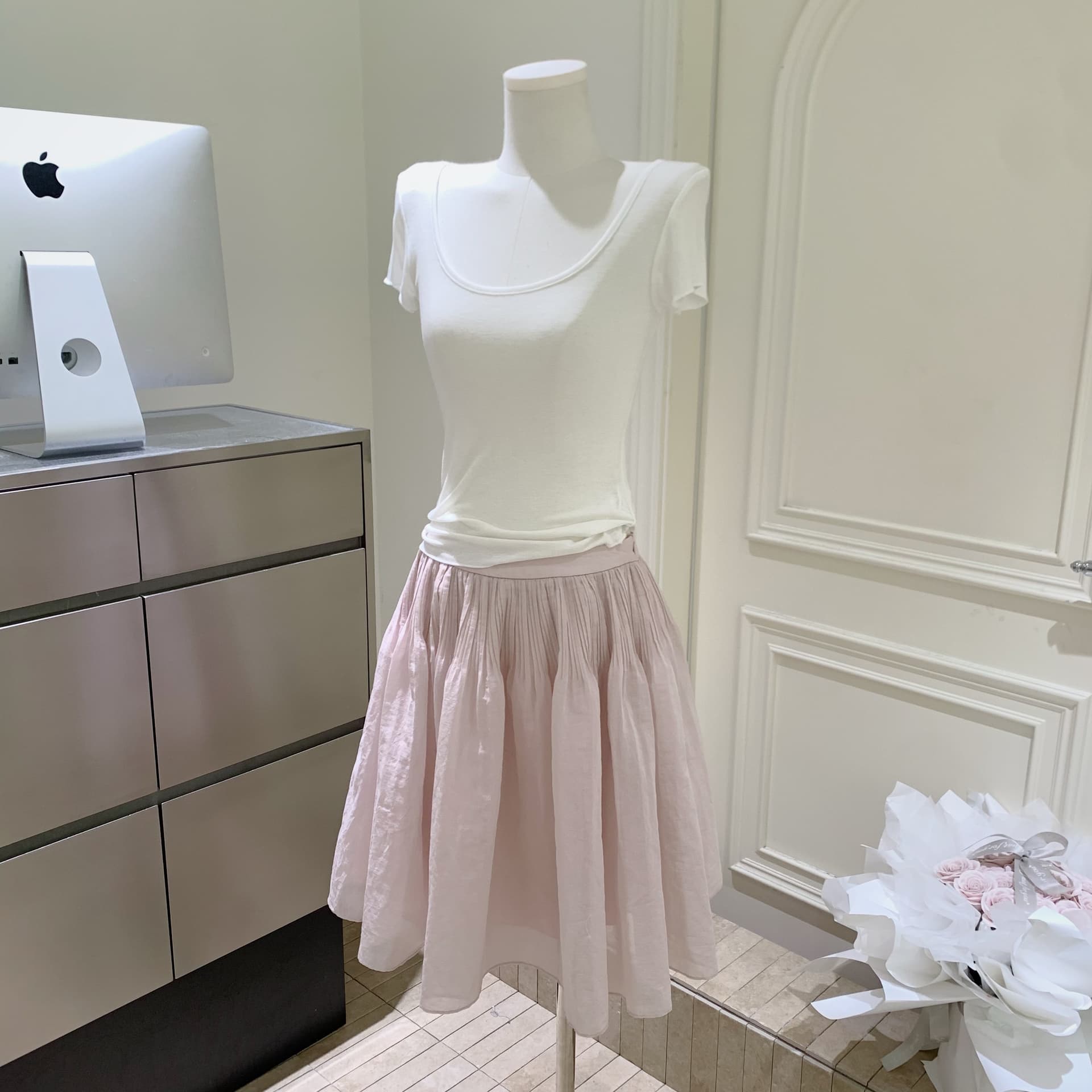 puki 클래식 무거운 작업 발레 퍼프 우산 치마 단어 Pleat Tulle 미니멀리즘 반신 스커트 이미지 4