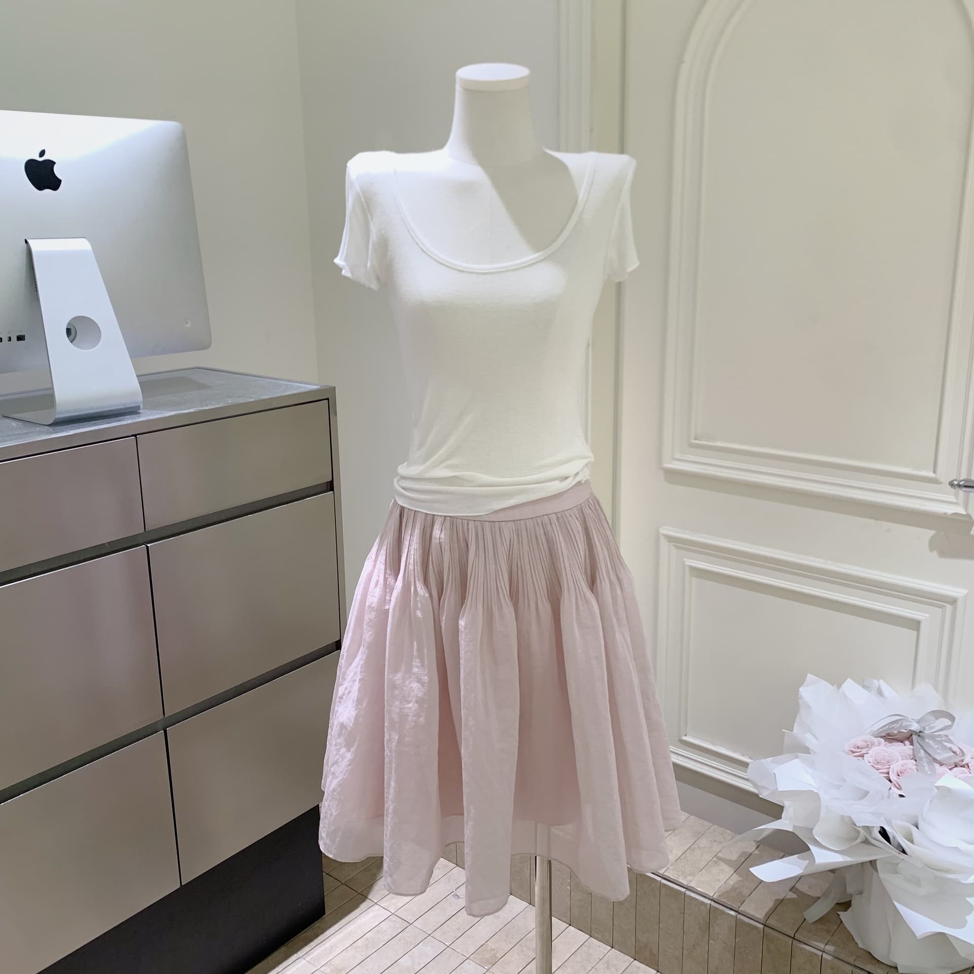 puki 클래식 무거운 작업 발레 퍼프 우산 치마 단어 Pleat Tulle 미니멀리즘 반신 스커트 이미지 2