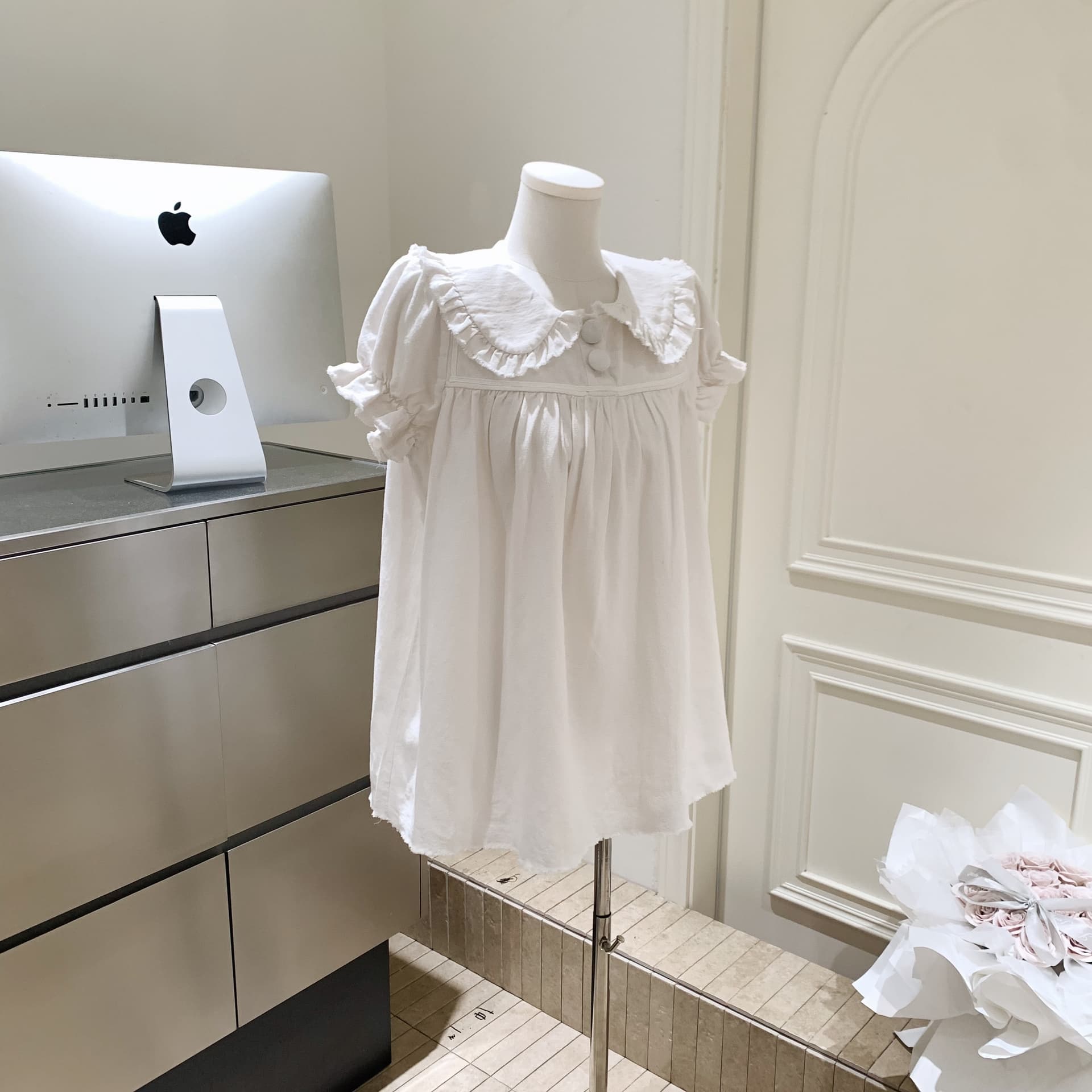 vermo 레트로 장난기 넘치는 주름 수준 베이비 칼라 루즈핏 거친 가장자리 워싱 맨위 이미지 2