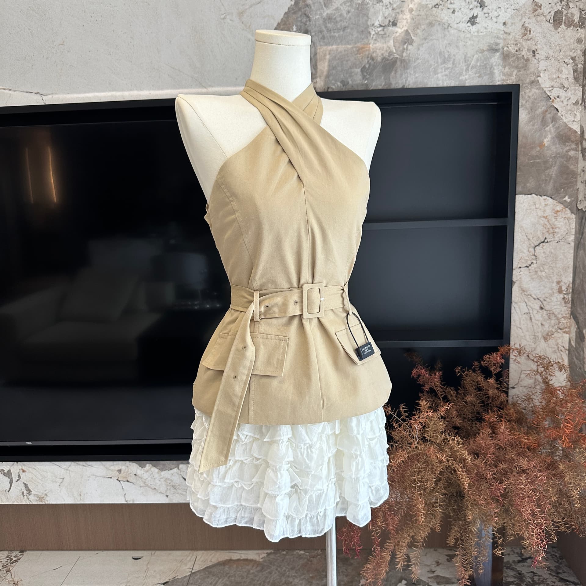 프랑스식 품격 디자인 센스 세트 오래된 돈 바람 십자가 행침 목 허리 수축 베스트 케이크 반신 스커트 두 조각 여성 세트 상세 이미지 9