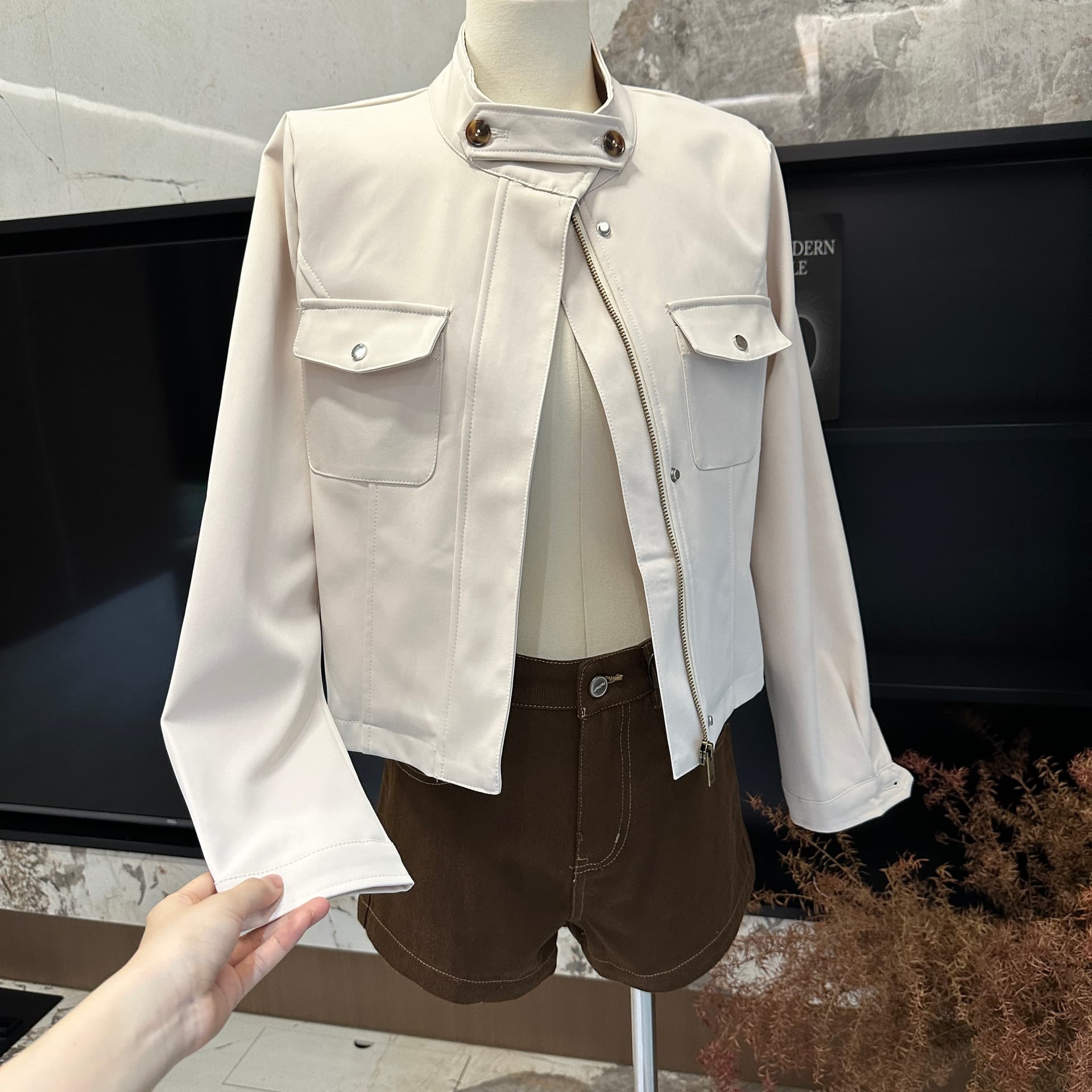 만약 언어 맞춤 도시 휴일 스탠드 칼라 복합 주머니 정장 재킷 재킷 가을 겨울 새로운 명문 여성 사설 서비스 상세 이미지 12