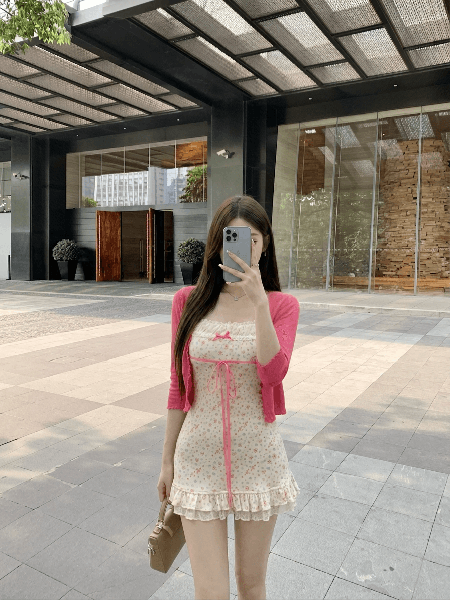 실사 정가 소녀 달콤함 허리 수축 슬림해 보이는 작은 대중 디자인 센스 패션 연령 감소 꽃무늬 슬립 드레스 이미지 2