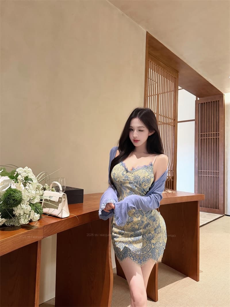실사 정가 빛 요리 한 로얄 자매 바람 몸매 가꾸기 레이스 슬립 드레스 품격 나팔 소매 오픈 가디건 세트 상세 이미지 15