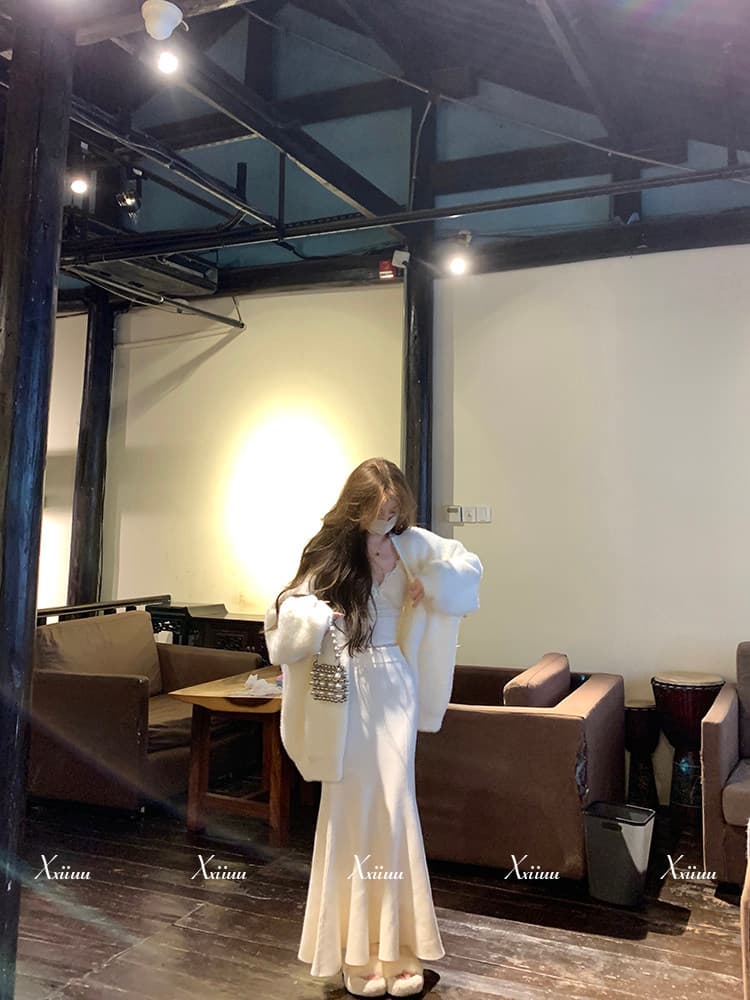 xxiiuu 가을 겨울 부드러운 품격 루즈핏 에디션 스웨터 코트 레이스 슬립 니트 인어 꼬리 스커트 세 조각 세트 상세 이미지 2