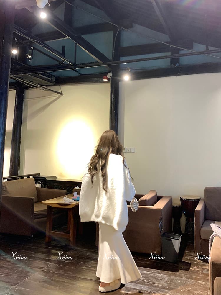 xxiiuu 가을 겨울 부드러운 품격 루즈핏 에디션 스웨터 코트 레이스 슬립 니트 인어 꼬리 스커트 세 조각 세트 상세 이미지 4