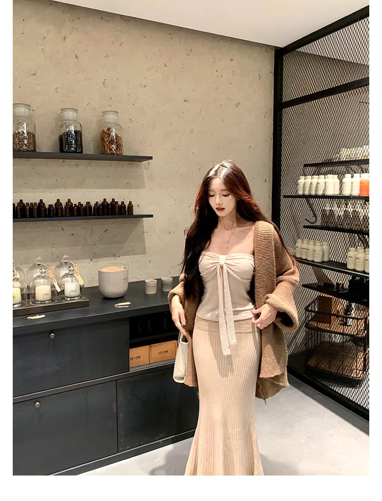 하나 달콤한 복숭아 yiketty 이른 가을 튜브탑 슬립 니트 인어 꼬리 반신 스커트 스웨터 오픈 가디건 세 조각 세트 상세 이미지 6
