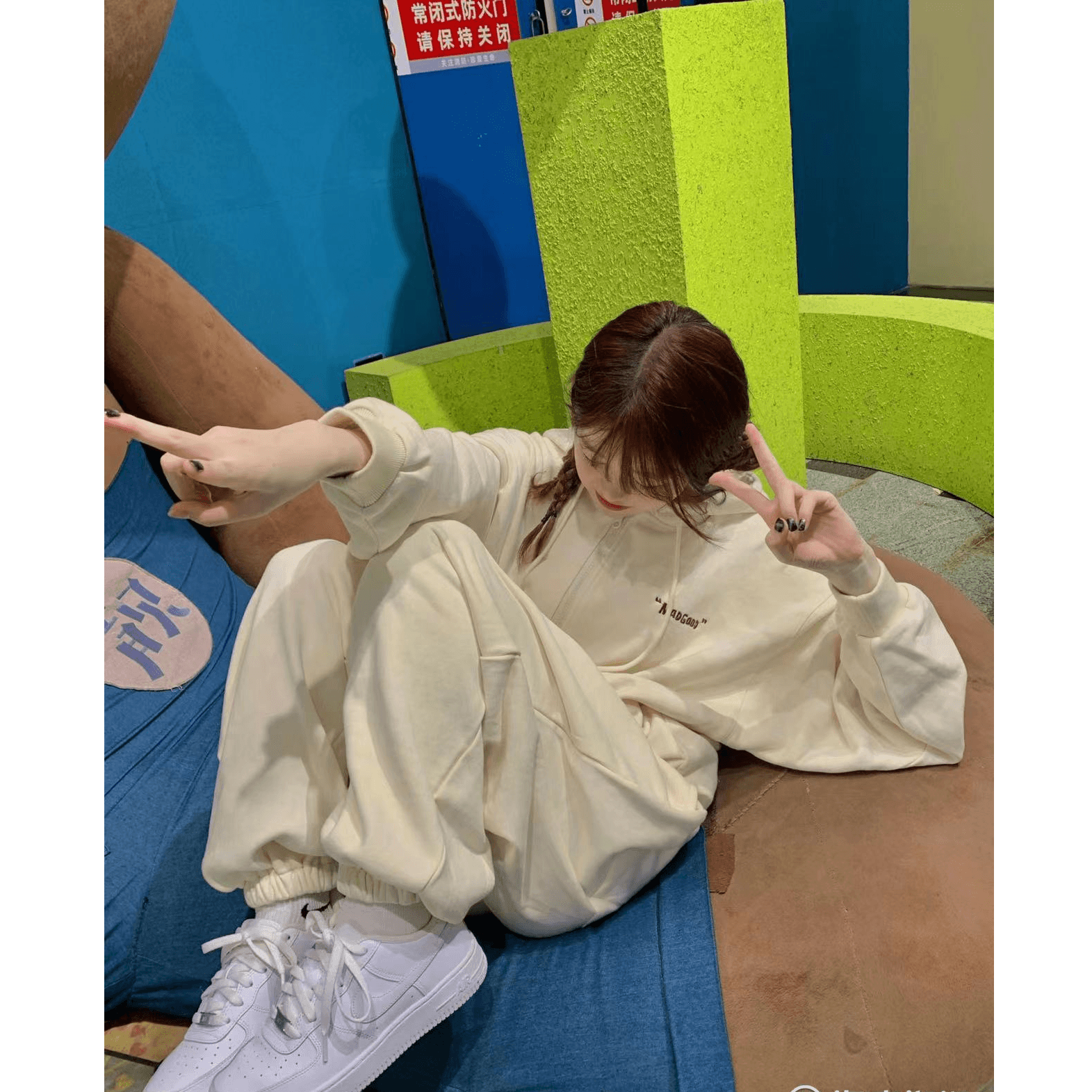 후드 티 스웨터 패션 외국 가스 스포츠 슈트 여성 가을 학생 한국 스타일 루즈핏 슬림해 보이는 캐주얼 투피스 세트 이미지 5