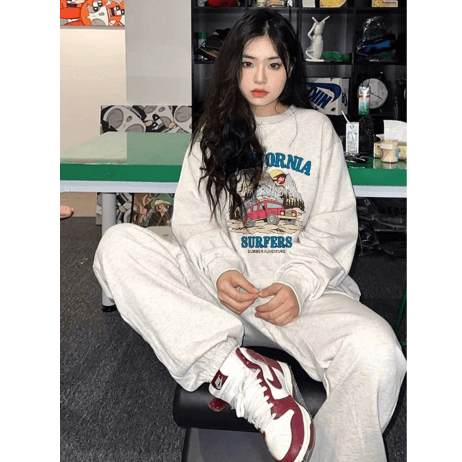 인터넷 유명인 착용 가져 가라. 패션 세트 레트로 항구 바람 chic 운동 캐주얼 후드티 투피스 세트 있음 털이 있는 그리고 추가되지 않음 플러시 상세 이미지 3
