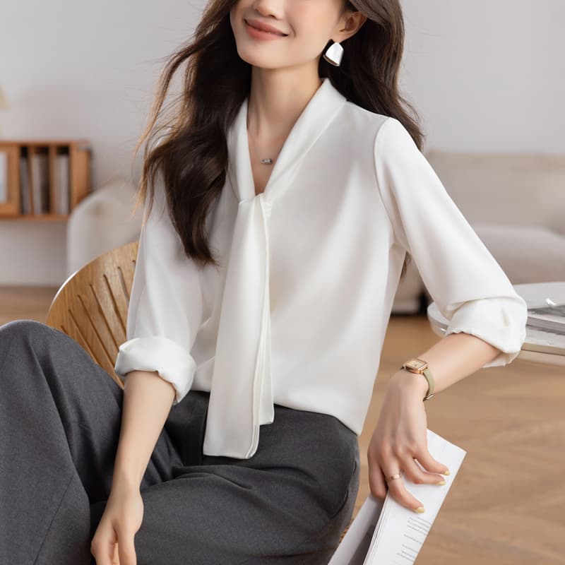 실사 아세트산 새틴 화이트 여성 셔츠 2026 가을 새로운 디자인 센스 리본 맨위 긴팔 Chic 셔츠 이미지 6