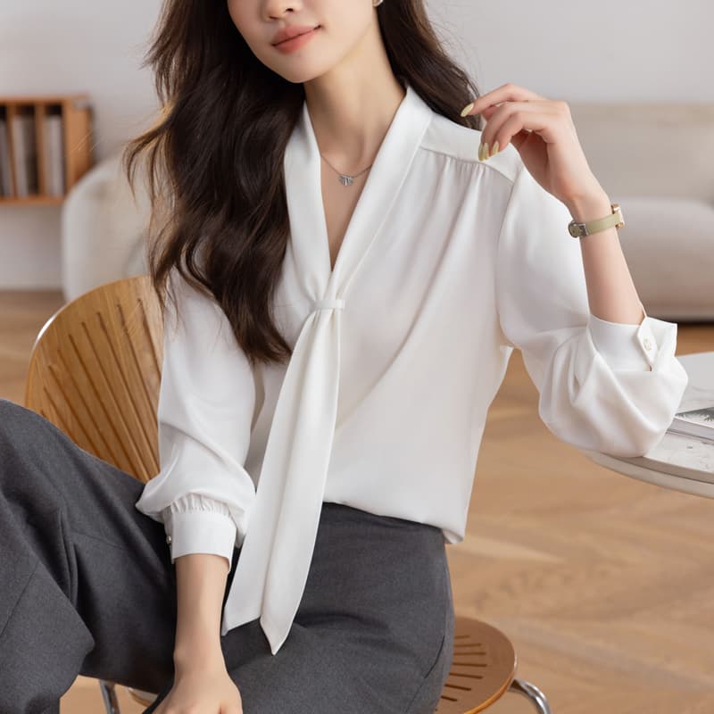 실사 프랑스식 V넥 흰 셔츠 여성 긴 소매 2026 봄 새로운 디자인 센스 리본 맨위 셔츠 이미지 5