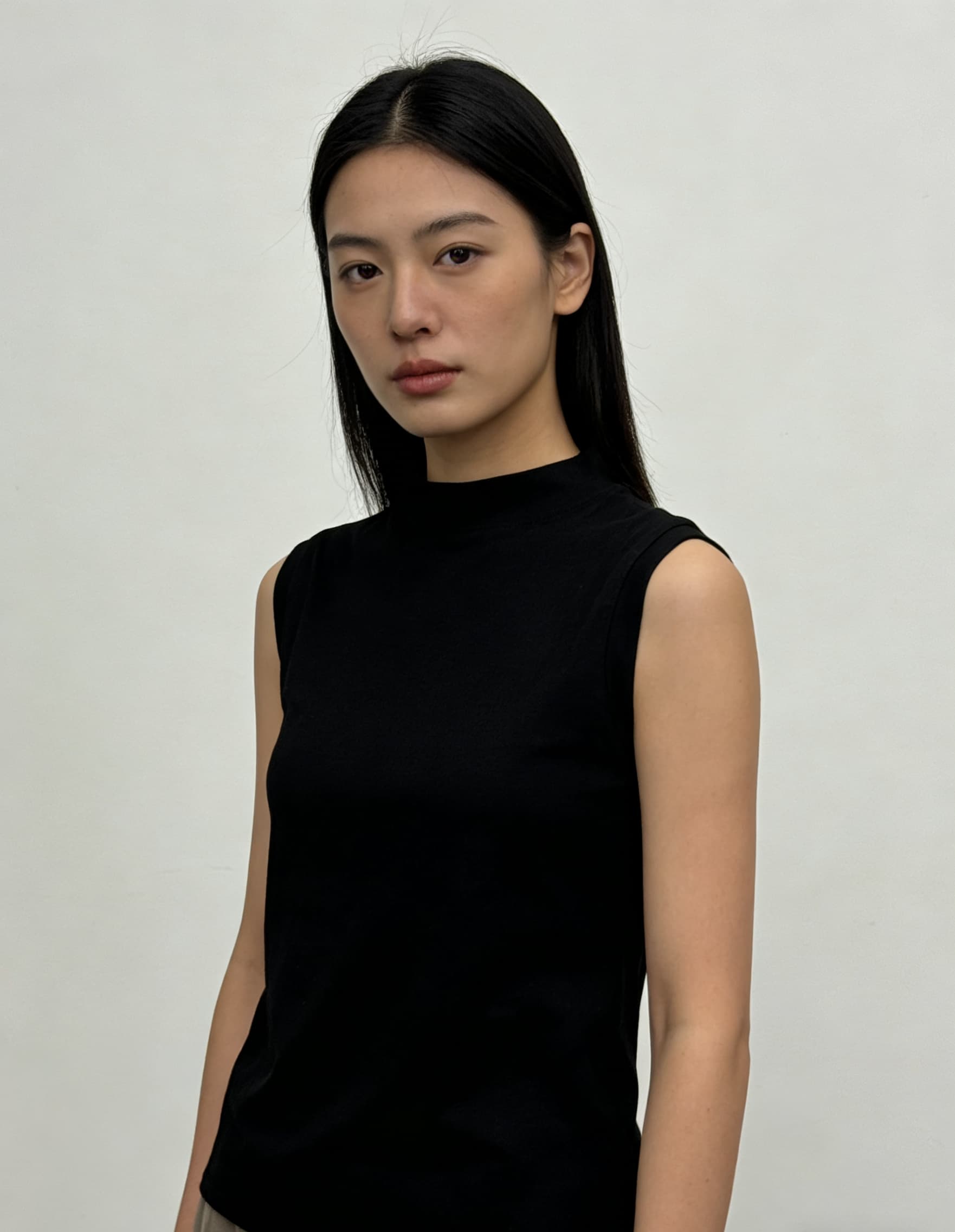 검정색 반하이넥 캐미솔 인사이드 가져 가라. 2026 새로운 봄 여름 몸매 가꾸기 어깨 품격 민소매 맨위 슬림해 보이는 이미지 2