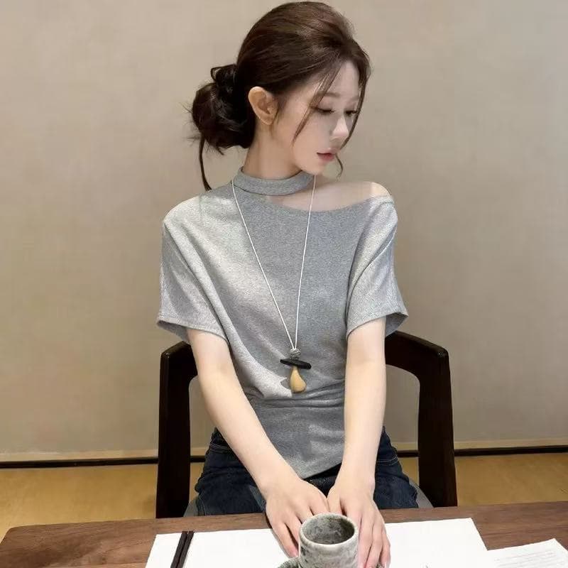 밝은 노란색 행침 목 비스듬한 어깨 허리 수축 반팔 티셔츠 여성 여름 2026 새로운 그레이트 봐 의류 일상 착용 가져 가라. 상세 이미지 4