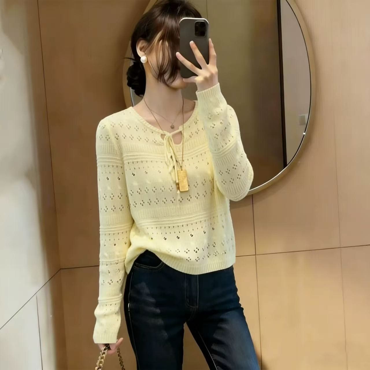 파란색 레이스업 홀로우 아웃 니트 스웨터 여성 봄 여름 루즈핏 슬림해 보이는 얼음 실크 얇고 가벼운 긴팔 자외선 차단 블라우스 맨위 상세 이미지 1