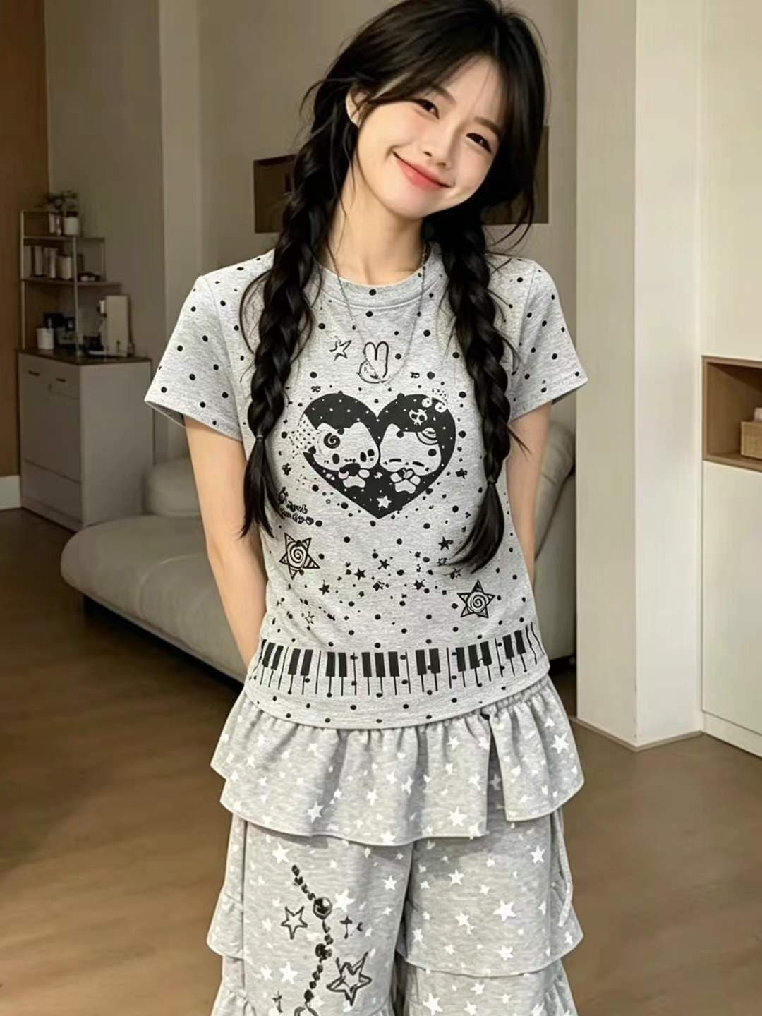 일본식 귀여운 보조 요소 도트 무늬 고양이 반팔 티셔츠 여성 여름 2026 슈퍼 화재 연령 감소 질감 긍정적 인 어깨 의류 이미지 2