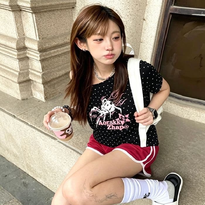 순면 핫걸 도트 무늬 알파벳 프린트 비스듬한 어깨 반팔 티셔츠 여성 봄 여름 다용도 한 부서 chic 맨위 상세 이미지 3