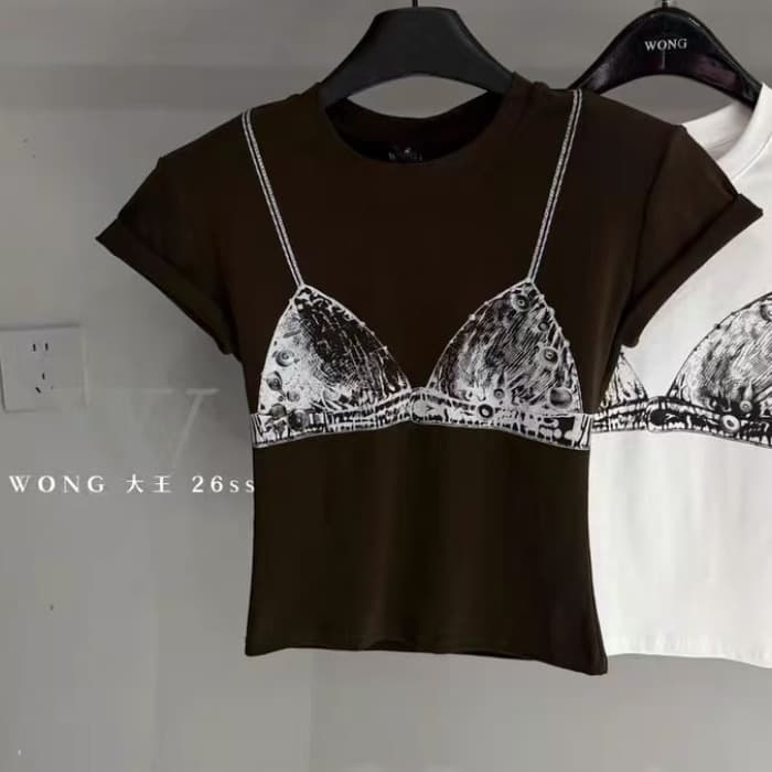 열세 개 여름 새로운 패션 다용도 라운드 넥 알파벳 프린트 반팔 티셔츠 여성 몸매 가꾸기 슬림해 보이는 맨위 여성