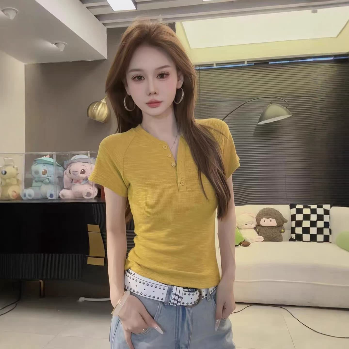 2026 여름 신제품 빛 럭셔리 바람 반 개방 칼라 반팔 티셔츠 여성 녹색 루즈핏 슬림해 보이는 단추 장식 맨위 상세 이미지 2