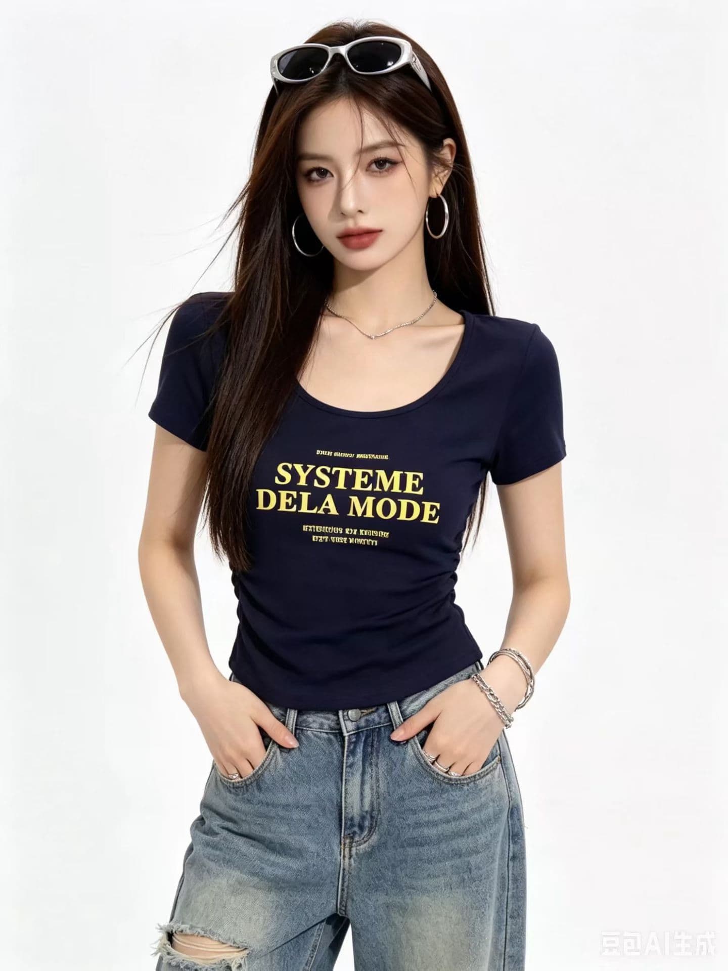 2026 여름 한 부서 알파벳 프린트 디자인 센스 백리스 반팔 맨위 여성 핫걸 몸매 가꾸기 다용도 슬림해 보이는 티셔츠 상세 이미지 2