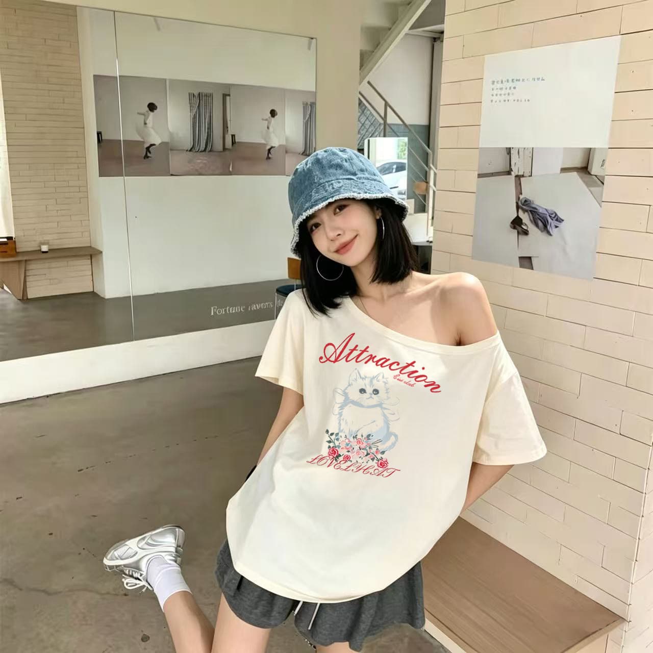 아메리칸 달콤한 차가운 바람 태양신 프린트 반팔 긍정적 인 어깨 티셔츠 여성 여름 몸매 가꾸기 슬림해 보이는 핫걸 화이트 맨위 상세 이미지 2