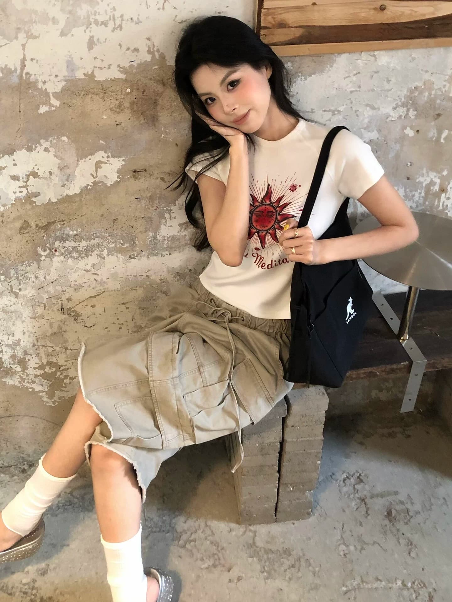 아메리칸 달콤한 차가운 바람 태양신 프린트 반팔 긍정적 인 어깨 티셔츠 여성 여름 몸매 가꾸기 슬림해 보이는 핫걸 화이트 맨위 상세 이미지 3