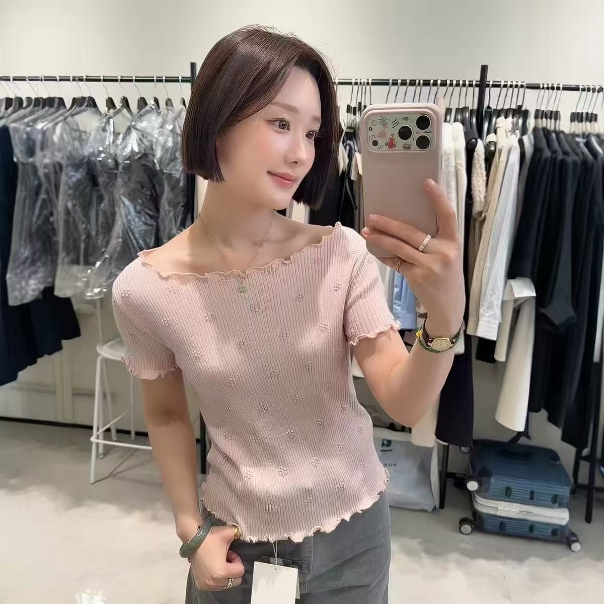 동대문 한 세대 26 봄 새로운 달콤한 스타일 캐주얼 레이스 니트 맨위 반팔 상세 이미지 1