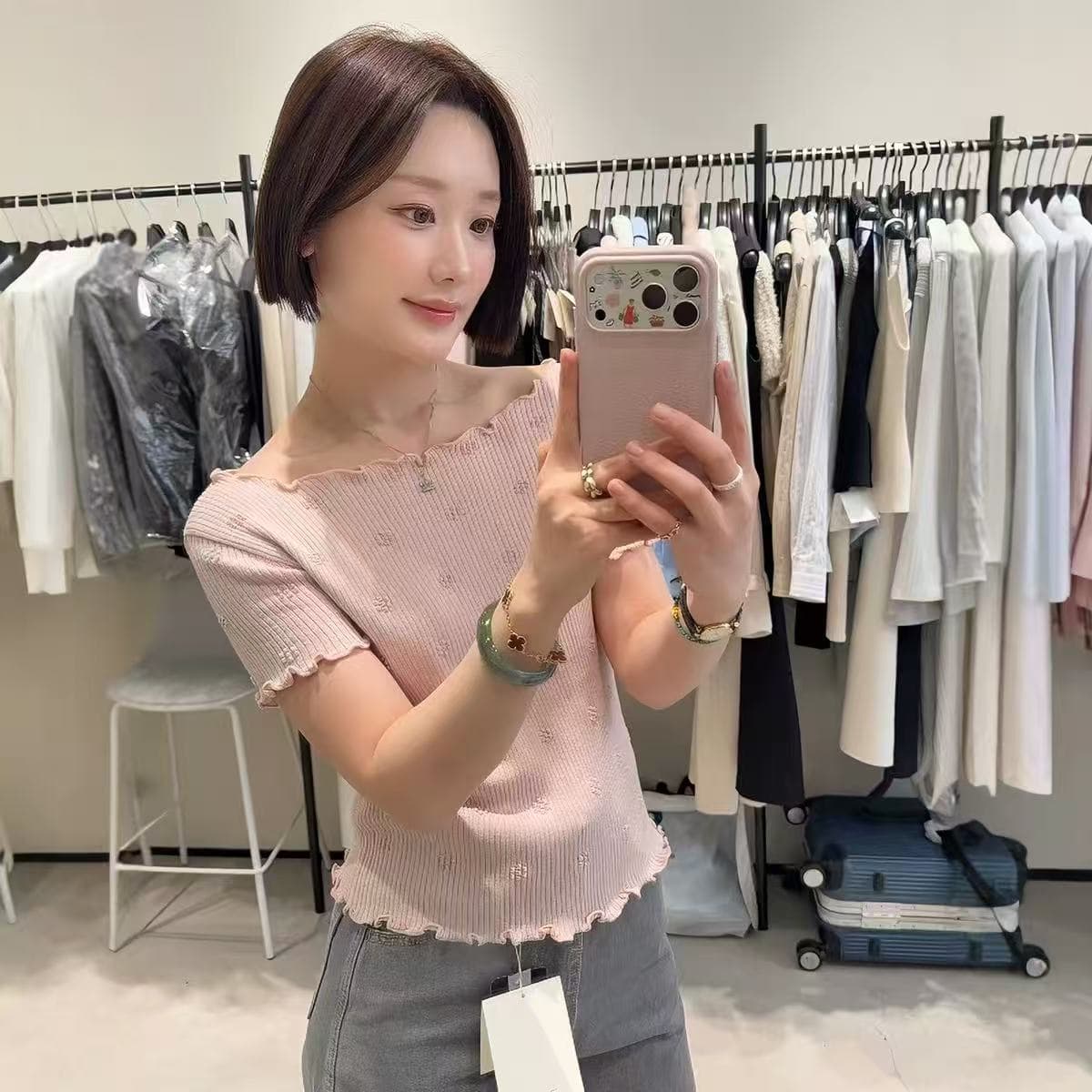 동대문 한 세대 26 봄 새로운 달콤한 스타일 캐주얼 레이스 니트 맨위 반팔 상세 이미지 2