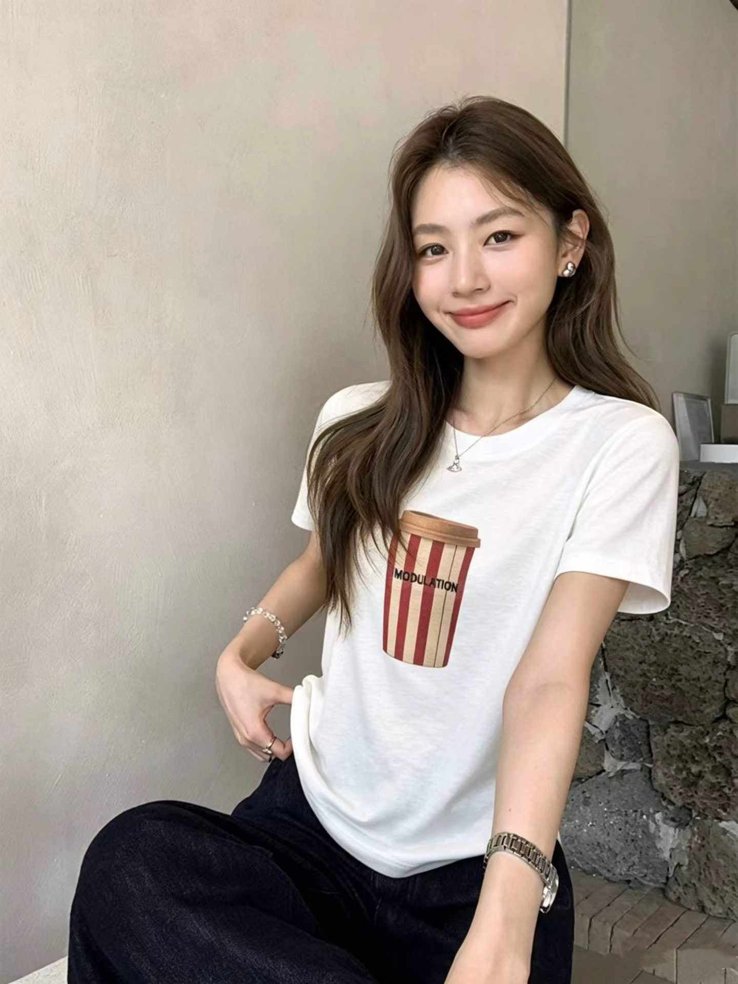 한 부서 라운드 넥 창의성 프린트 반팔 티셔츠 여성 2026 여름 새로운 몸매 가꾸기 슬림해 보이는 다용도 작은 키 맨위 상세 이미지 4