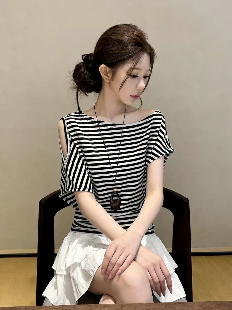 한 부서 화이트 오프숄더 반팔 티셔츠 여성 여름 보트넥 허리 수축 배트윙 소매 디자인 올해 인기 ~ 중 맨위 이미지 4