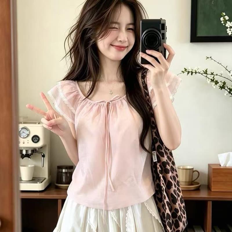 여성 의류 달콤한 핫걸 오프숄더 Feifei 소매 반팔 티셔츠 여성 레이스 측면 디자인 센스 맨위 이미지 5