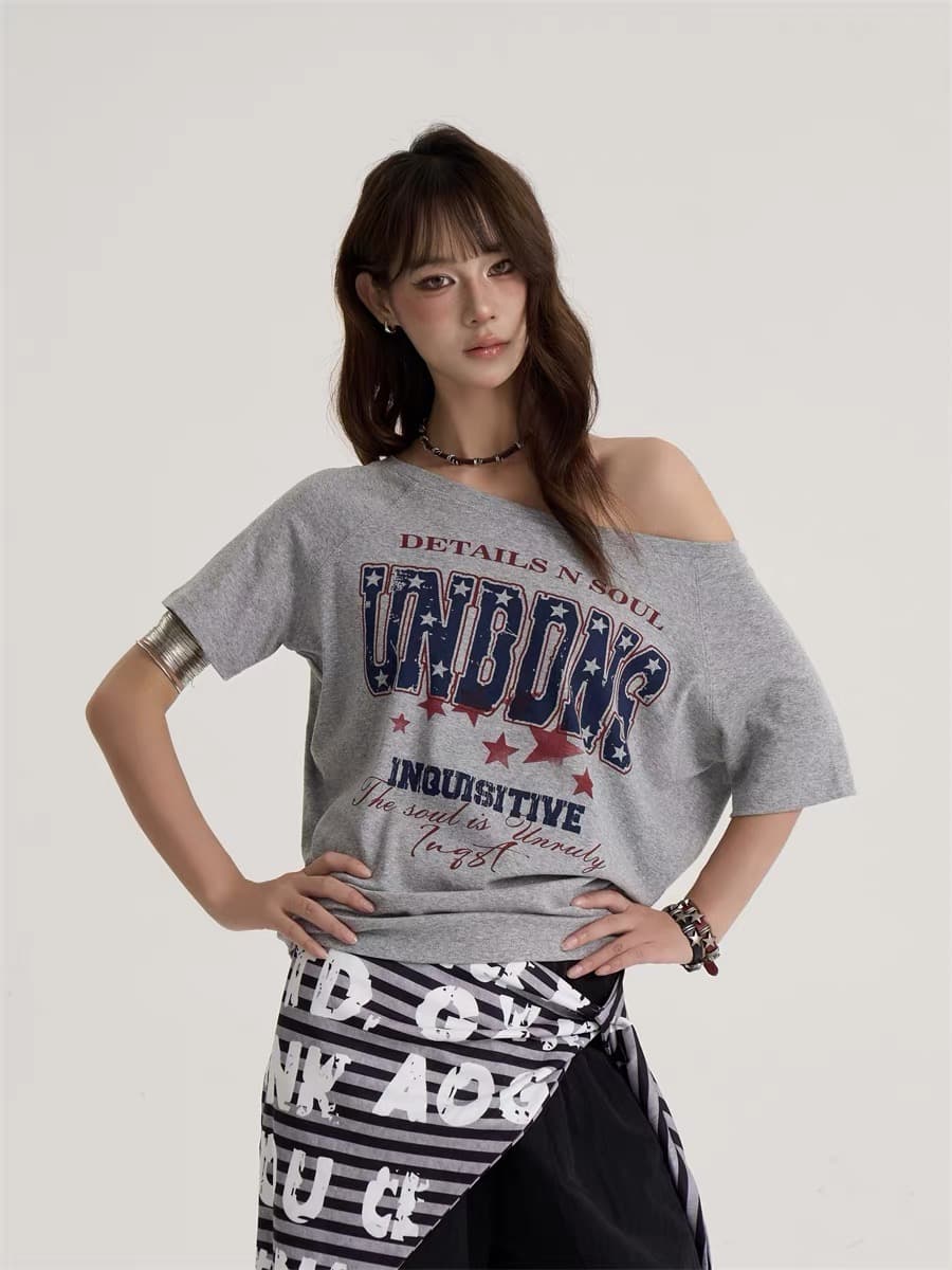 아메리칸 레트로 비스듬한 어깨 티셔츠 여성 여름 새로운 알파벳 별 프린트 반팔 몸매 가꾸기 슬림해 보이는 오프숄더 상세 이미지 2