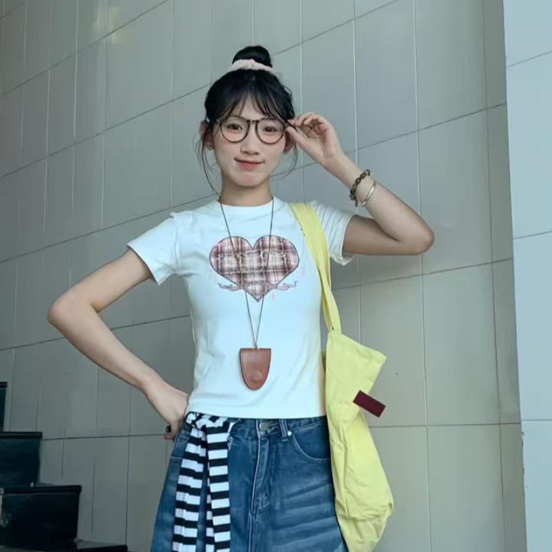 아메리칸 레트로 레이스 체크무늬 반팔 티셔츠 여성 여름 달콤한 매운맛 디자인 센스 몸매 가꾸기 슬림해 보이는 짧은 맨위