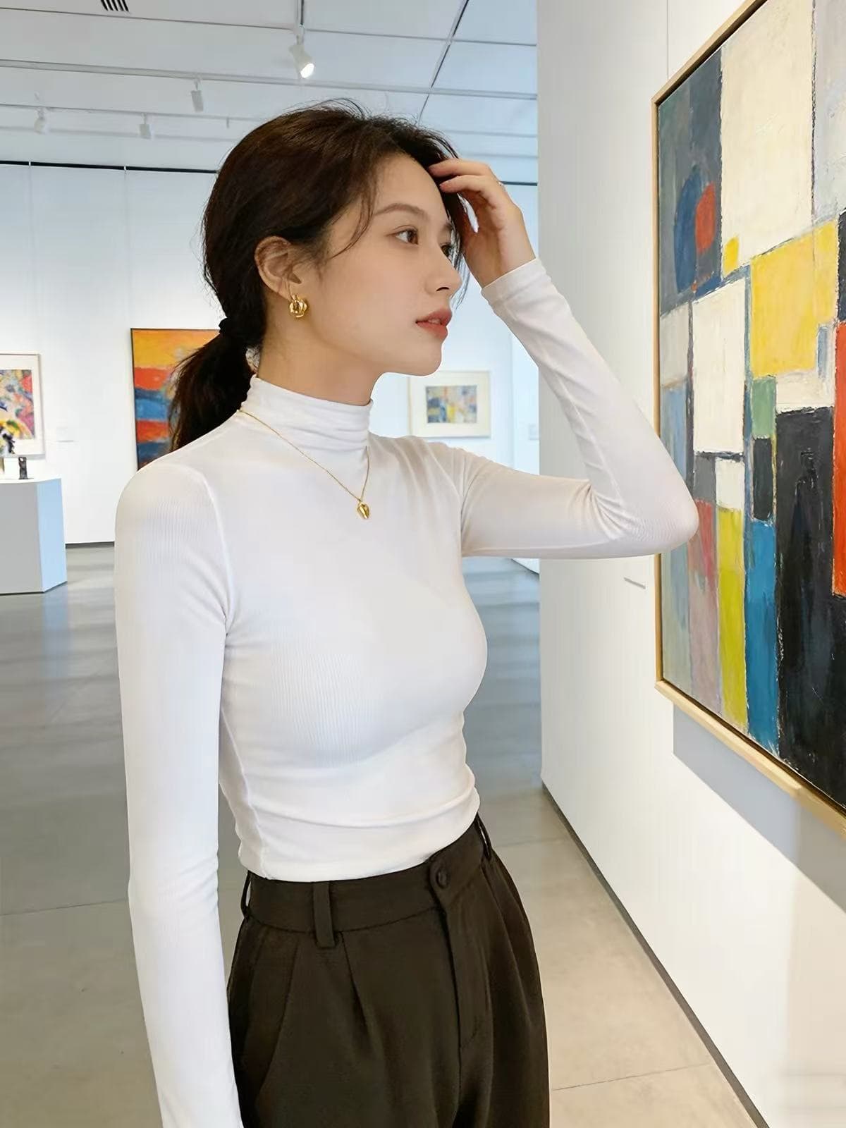 검정색 반하이넥 기본 셔츠 여성 인사이드 가져 가라. 고급 센스 작은 키 2026 새로운 봄 긴팔 티셔츠 몸매 가꾸기 맨위 상세 이미지 1