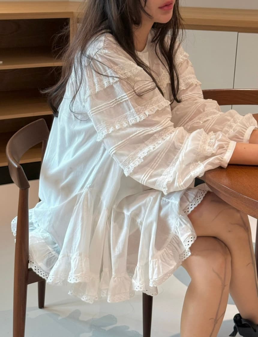 있음 선적 한국 동대문 달콤함 연령 감소 프릴 패치워크 레이스 작은 키 여성 드레스 상세 이미지 9