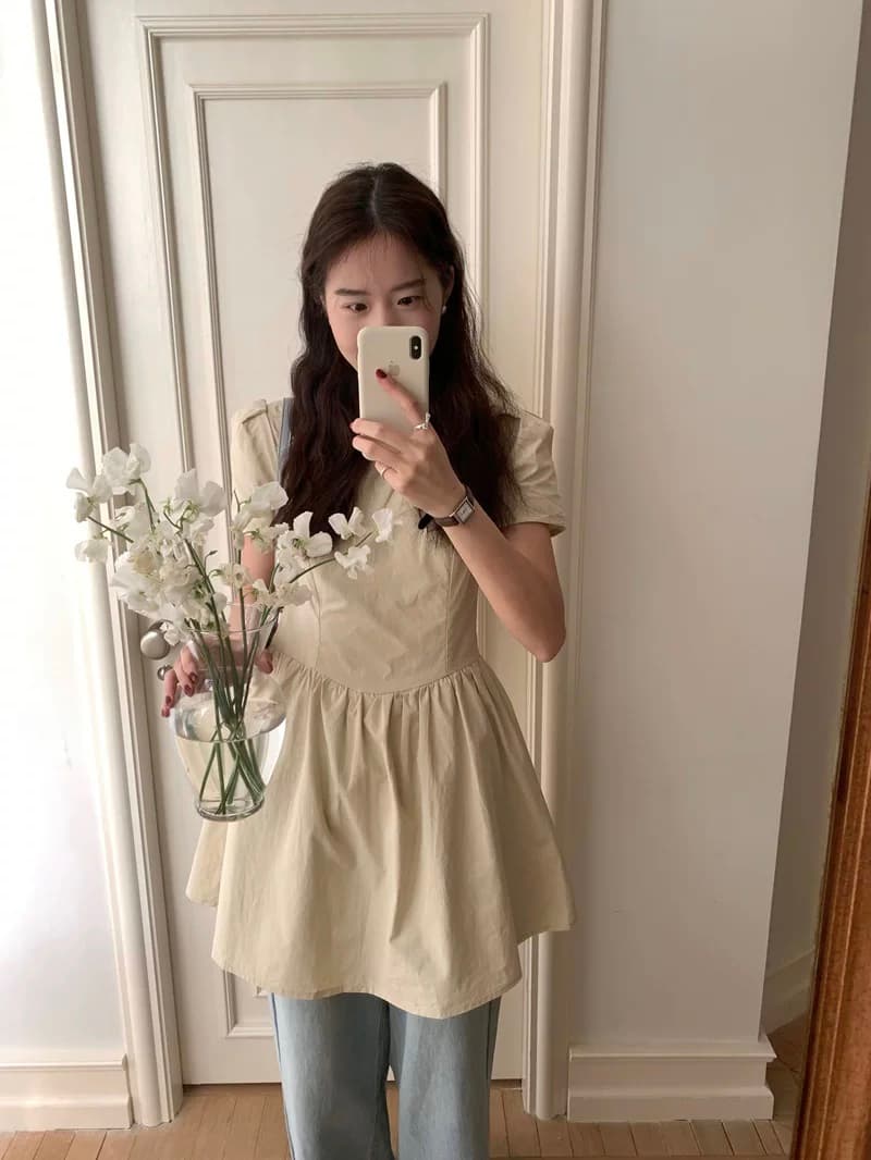한국 동대문 여름 새로운 레트로 품격 하이웨이스트 슬림해 보이는 작은 키 반팔 여성 드레스 상세 이미지 6