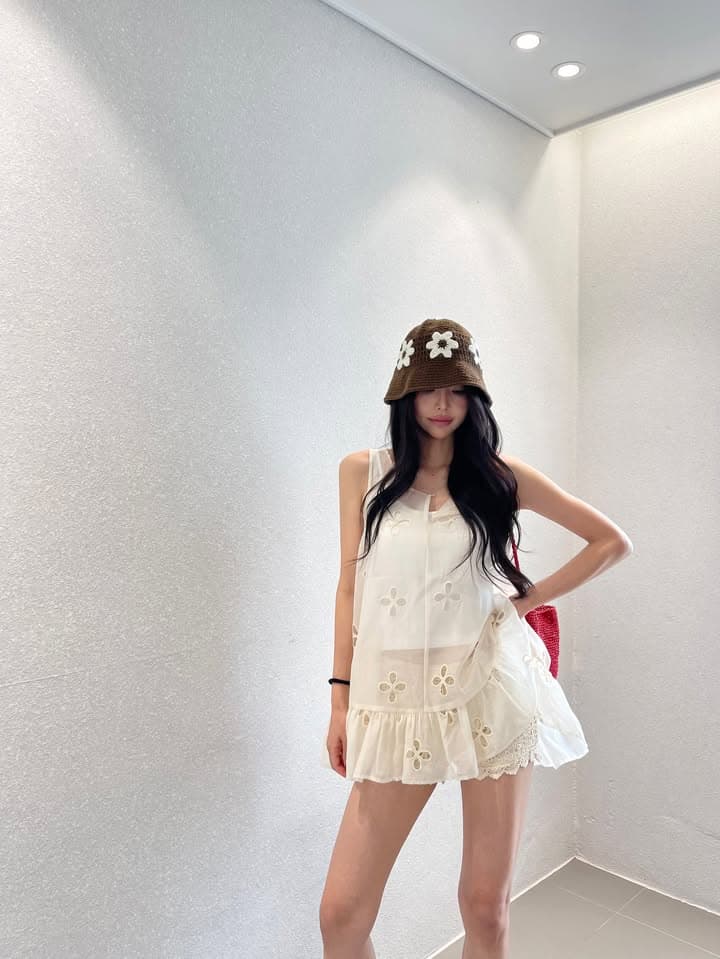 있음 선적 한국 동대문 작은 대중 레트로 홀로우 아웃 자수 조끼 여성 드레스 경기 슬립 상세 이미지 1