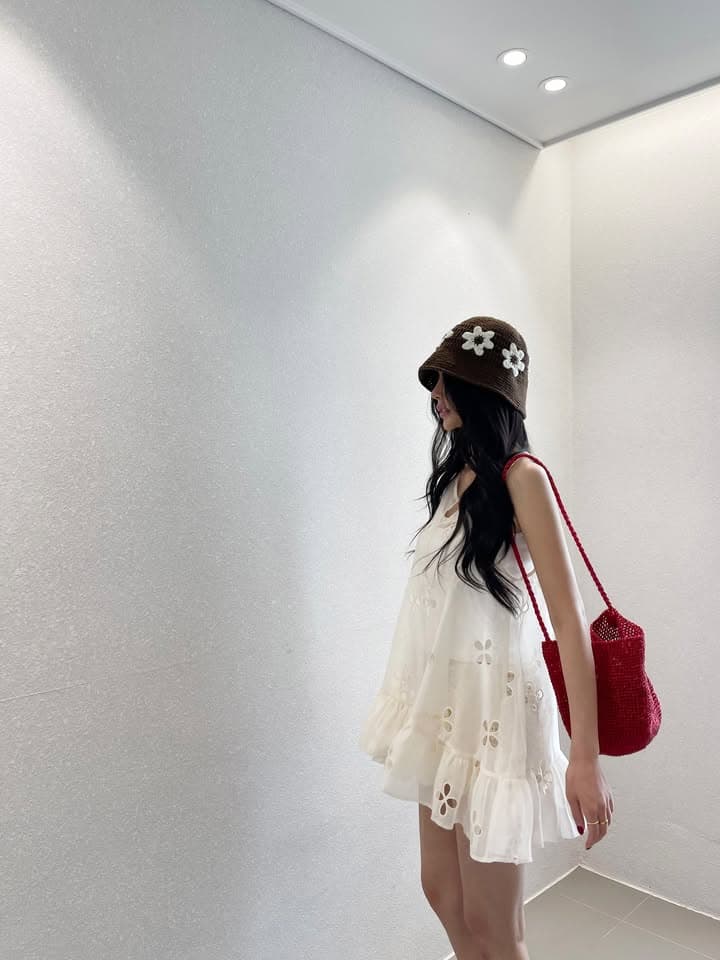 있음 선적 한국 동대문 작은 대중 레트로 홀로우 아웃 자수 조끼 여성 드레스 경기 슬립 상세 이미지 3