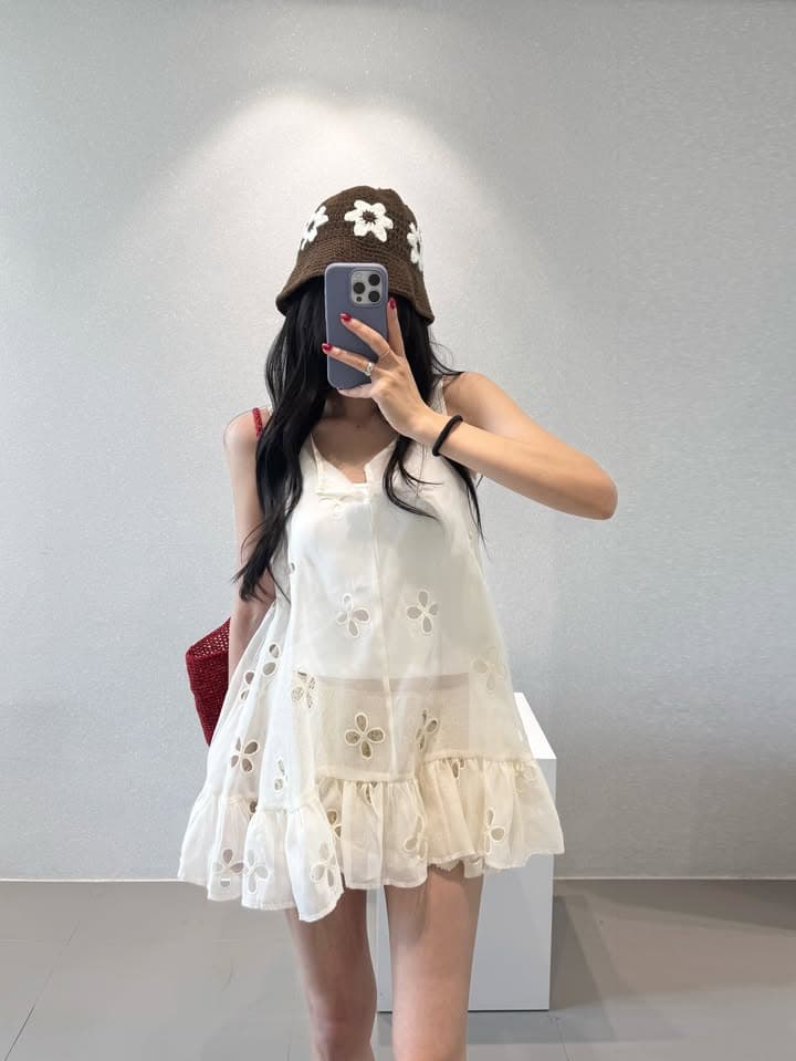 있음 선적 한국 동대문 작은 대중 레트로 홀로우 아웃 자수 조끼 여성 드레스 경기 슬립 상세 이미지 6