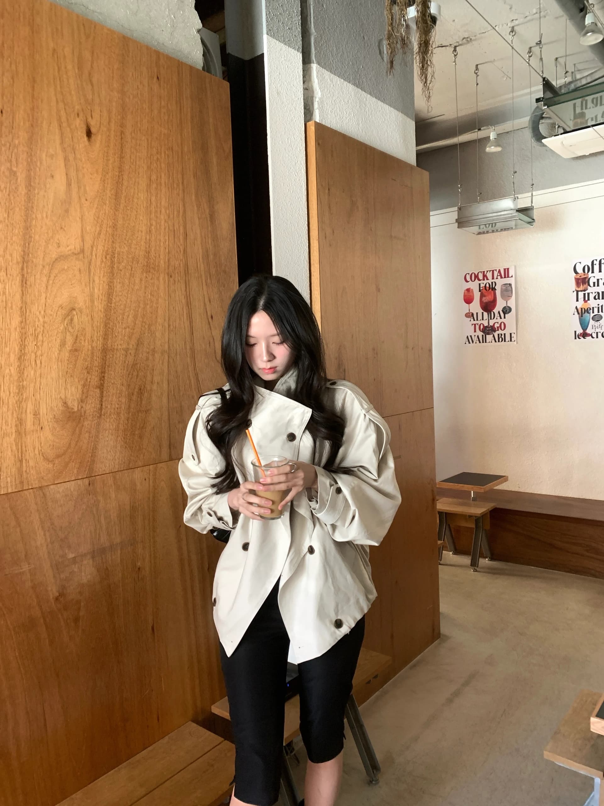 한국 동대문 레트로 스탠드 칼라 이중 버튼 쇼트 스타일 바람막이 여성 코트 상세 이미지 7