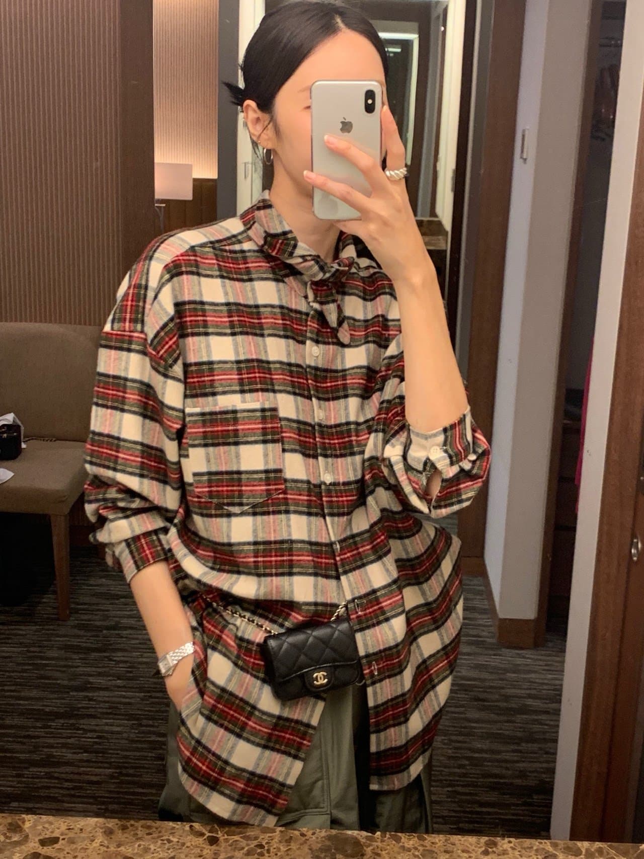 한국 동대문 작은 대중 레트로 포인터 포인터 칼라 긴팔 체크무늬 여성 셔츠 이미지 4
