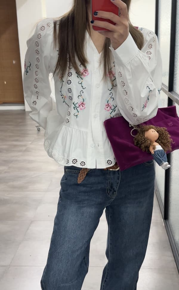 한국 동대문 레트로 무거운 작업 자수 꽃 거품 소매 여성 셔츠 상세 이미지 4