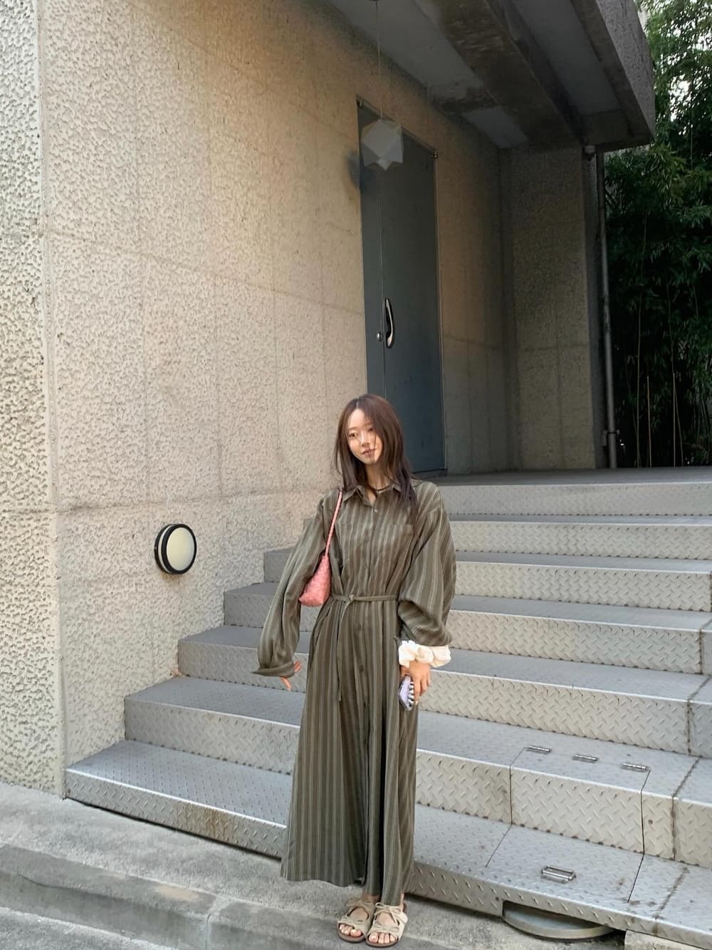 한국 동대문 작은 대중 느긋한 바람 폴로 칼라 싱글 줄 버튼 루즈핏 캐주얼 롱 코트 셔츠 여성 드레스 상세 이미지 23