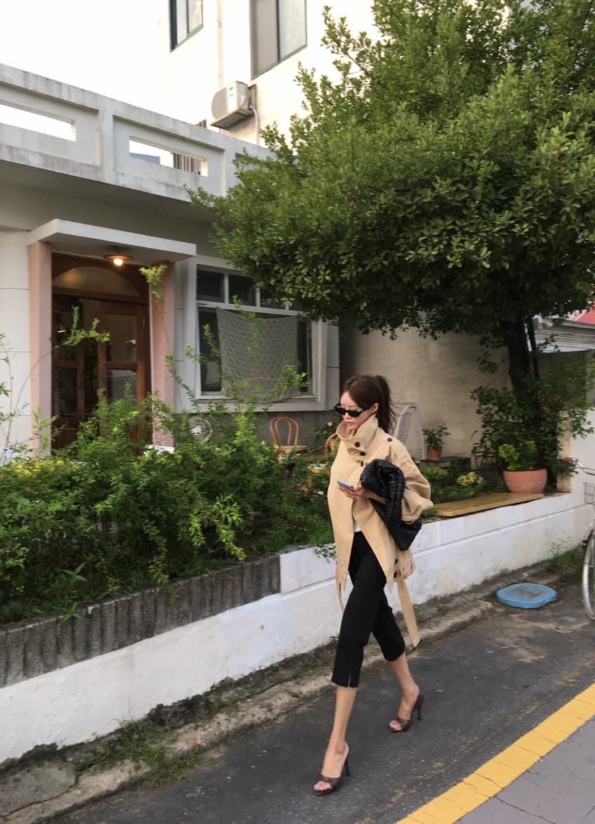 한국 동대문 레트로 고급 센스 스탠드 칼라 이중 버튼 레이스업 허리 수축 쇼트 스타일 재킷 재킷 너 상세 이미지 10