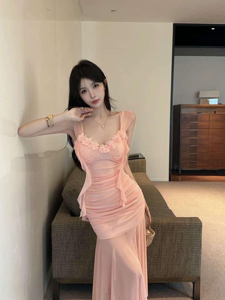 실사 2026 새로운 섹시함 낮은 가슴 술 꽃 패치워크 롱 코트 슬립 드레스 상세 이미지 22